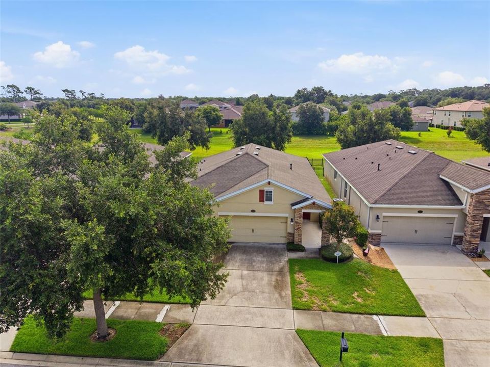 For Sale: $349,900 (3 beds, 2 baths, 1759 Square Feet)