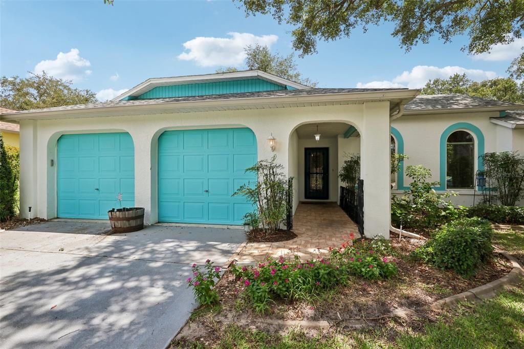 На продажу: $294,900 (3 спален, 2 ванн, 1711 Квадратных фут)