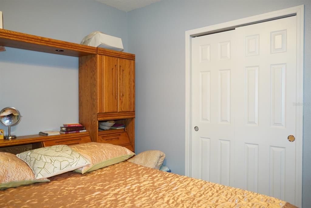 For Sale: $385,000 (4 beds, 2 baths, 1850 Square Feet)