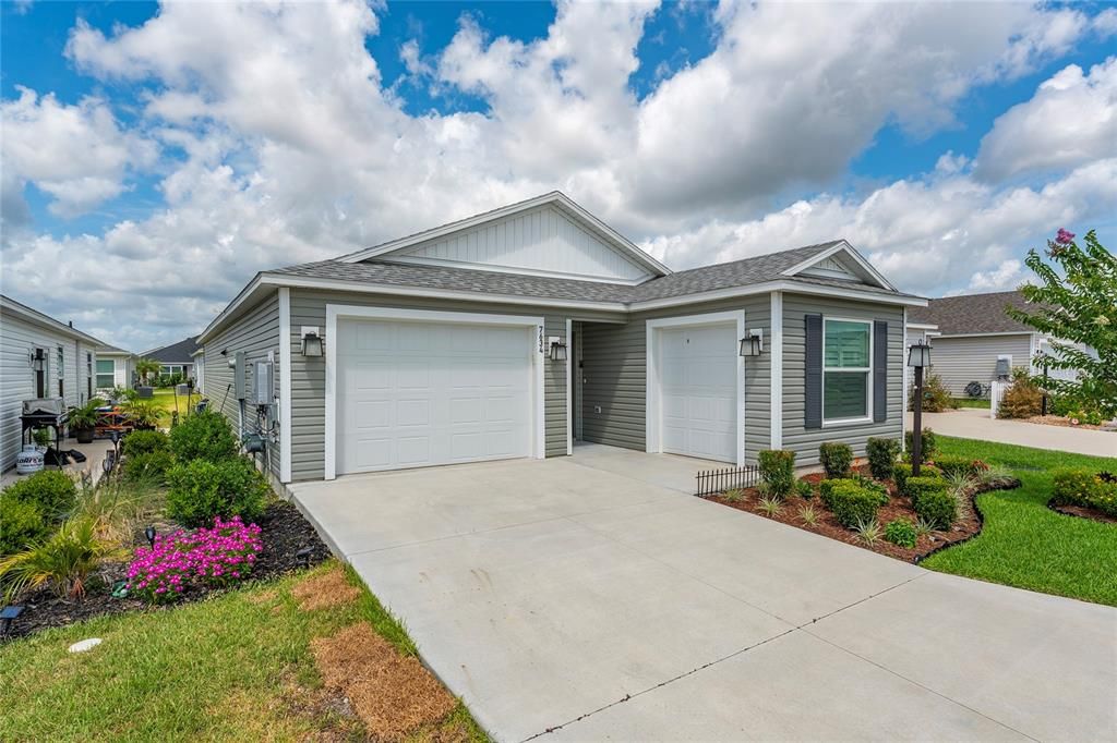 For Sale: $329,000 (3 beds, 2 baths, 1440 Square Feet)