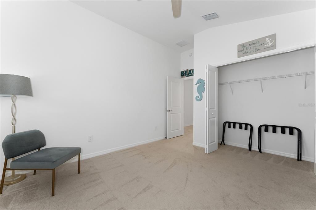For Sale: $329,000 (3 beds, 2 baths, 1440 Square Feet)