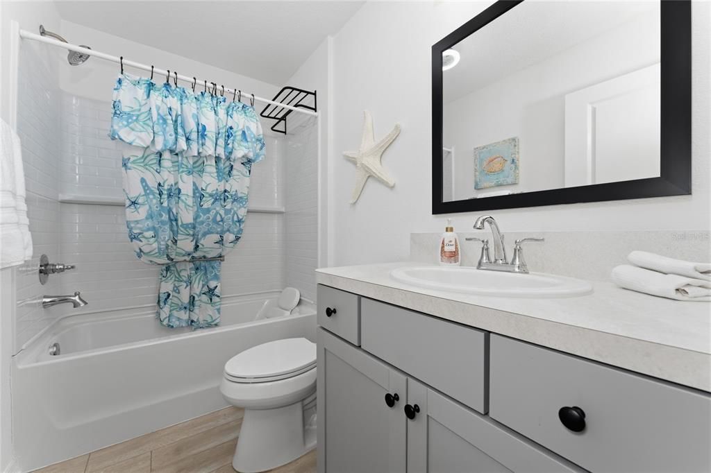 For Sale: $329,000 (3 beds, 2 baths, 1440 Square Feet)