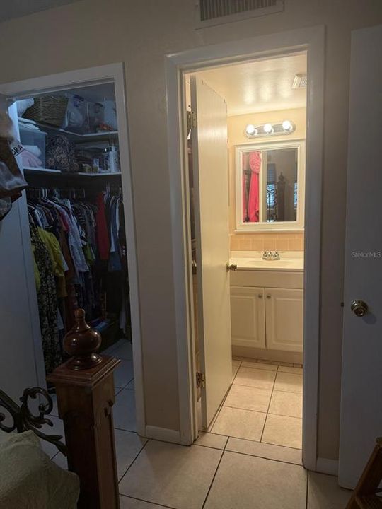 En Venta: $124,999 (2 camas, 2 baños, 990 Pies cuadrados)