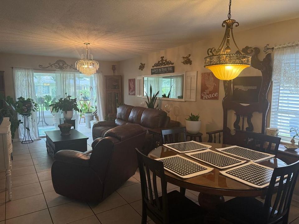 En Venta: $124,999 (2 camas, 2 baños, 990 Pies cuadrados)