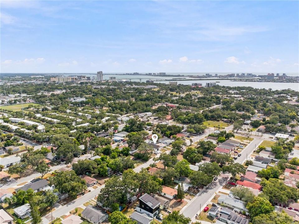 For Sale: $397,900 (3 beds, 2 baths, 1383 Square Feet)