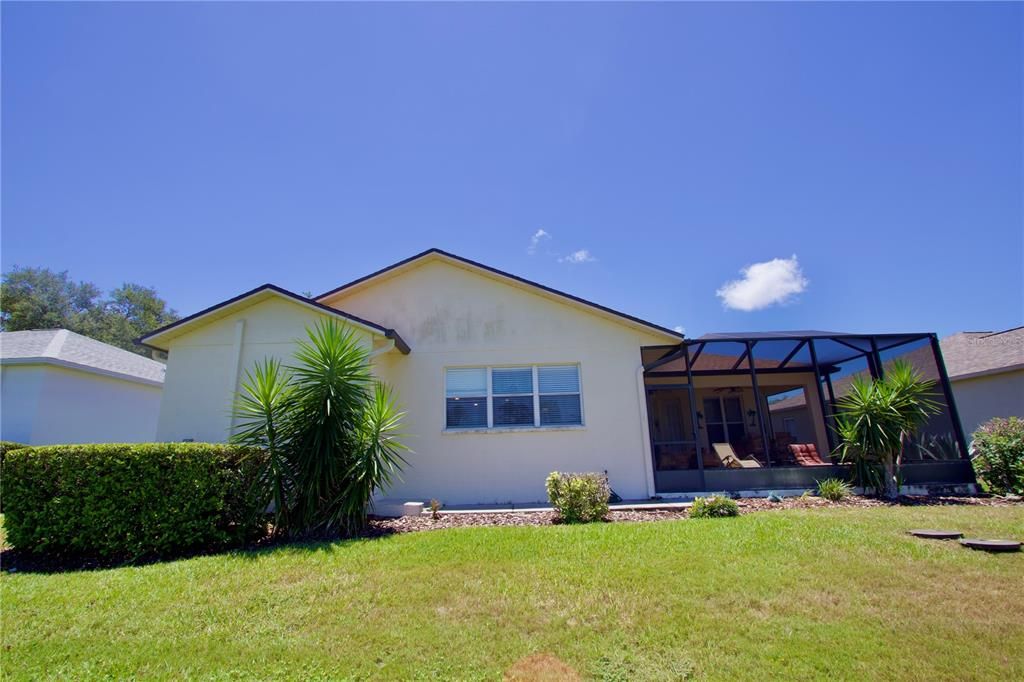 Activo con contrato: $410,000 (4 camas, 3 baños, 2246 Pies cuadrados)