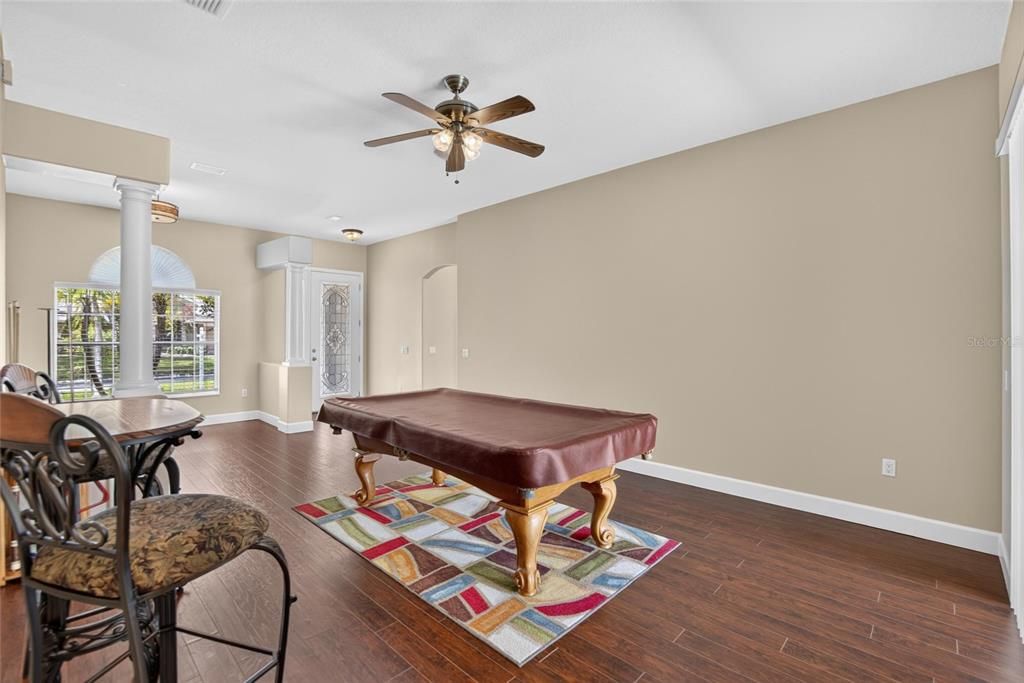 For Sale: $499,900 (4 beds, 3 baths, 2581 Square Feet)