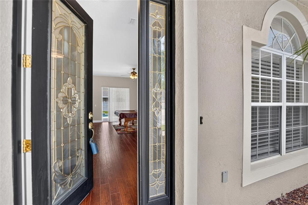 For Sale: $499,900 (4 beds, 3 baths, 2581 Square Feet)
