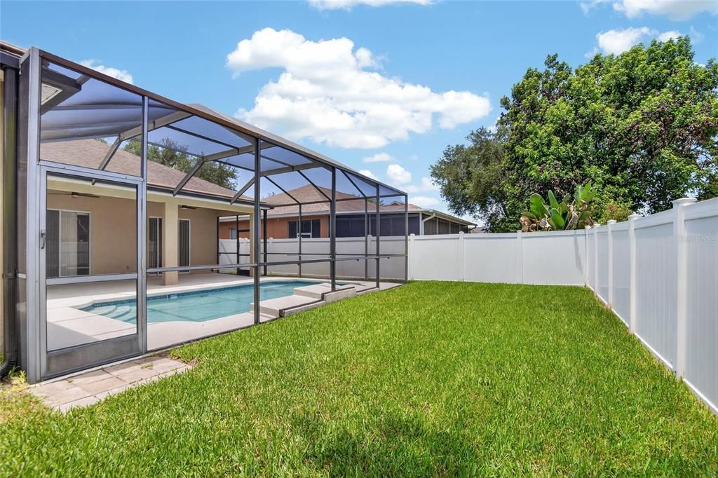 For Sale: $499,900 (4 beds, 3 baths, 2581 Square Feet)