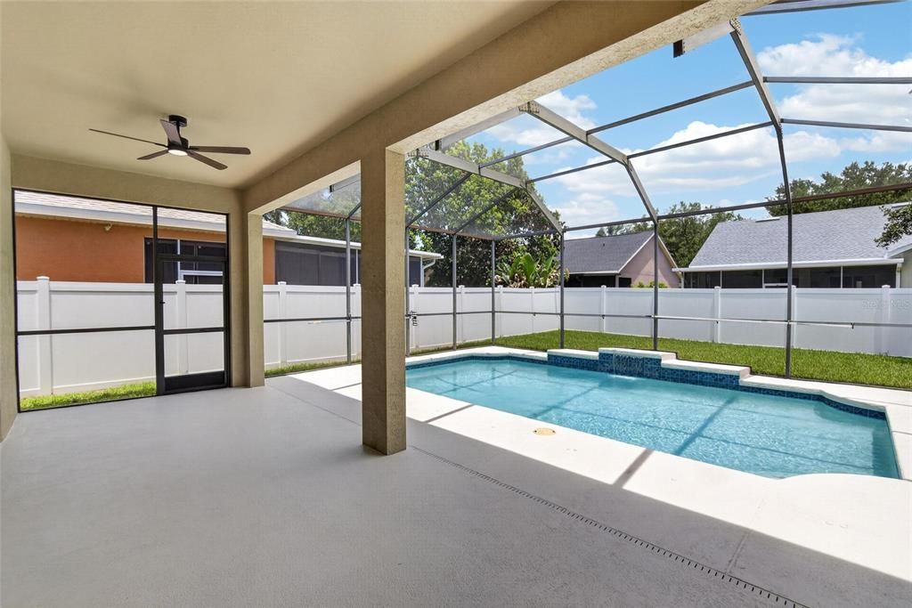 For Sale: $499,900 (4 beds, 3 baths, 2581 Square Feet)