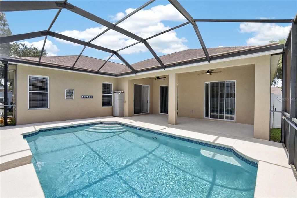 For Sale: $499,900 (4 beds, 3 baths, 2581 Square Feet)