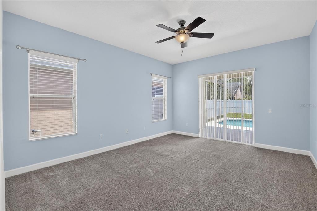 For Sale: $499,900 (4 beds, 3 baths, 2581 Square Feet)