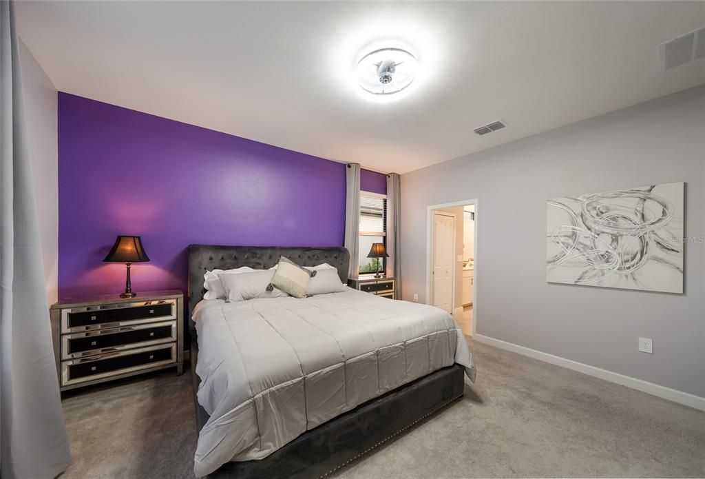 For Sale: $549,900 (4 beds, 3 baths, 2027 Square Feet)