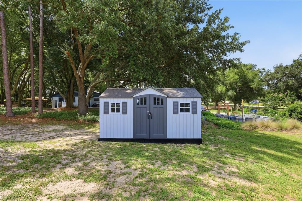 For Sale: $599,900 (3 beds, 2 baths, 1748 Square Feet)