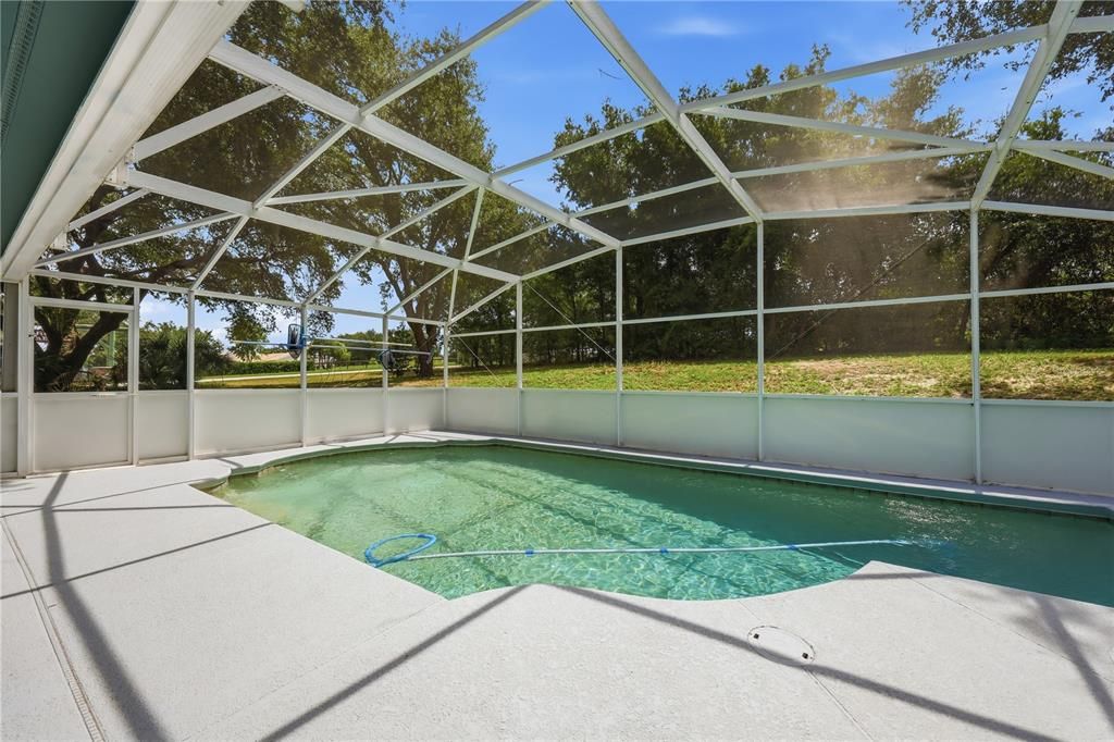For Sale: $599,900 (3 beds, 2 baths, 1748 Square Feet)