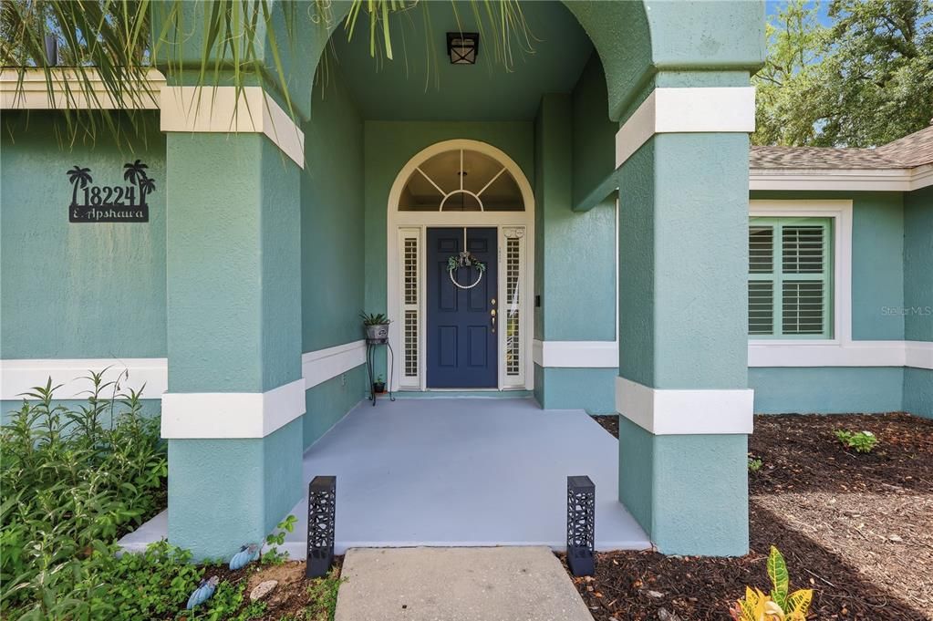 For Sale: $599,900 (3 beds, 2 baths, 1748 Square Feet)