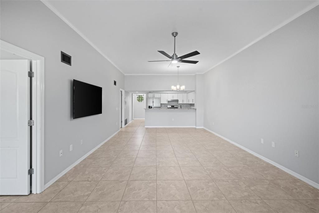 En Venta: $195,000 (2 camas, 2 baños, 1165 Pies cuadrados)