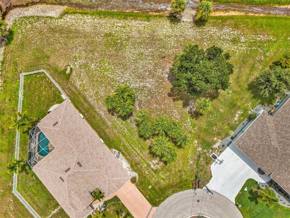 На продажу: $55,000 (0.23 acres)