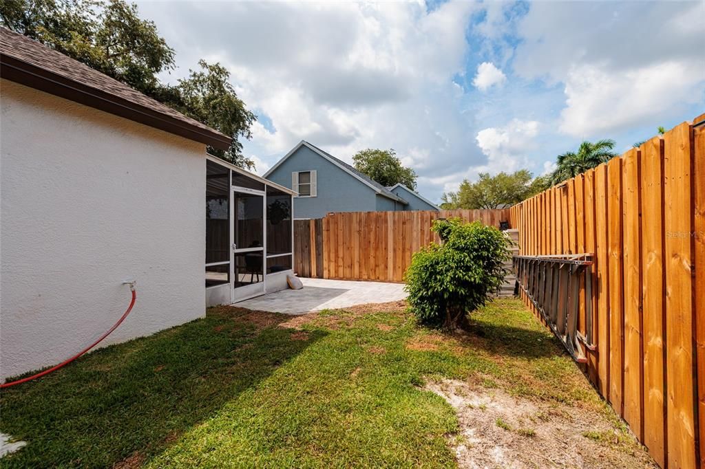 For Sale: $384,900 (3 beds, 2 baths, 1256 Square Feet)