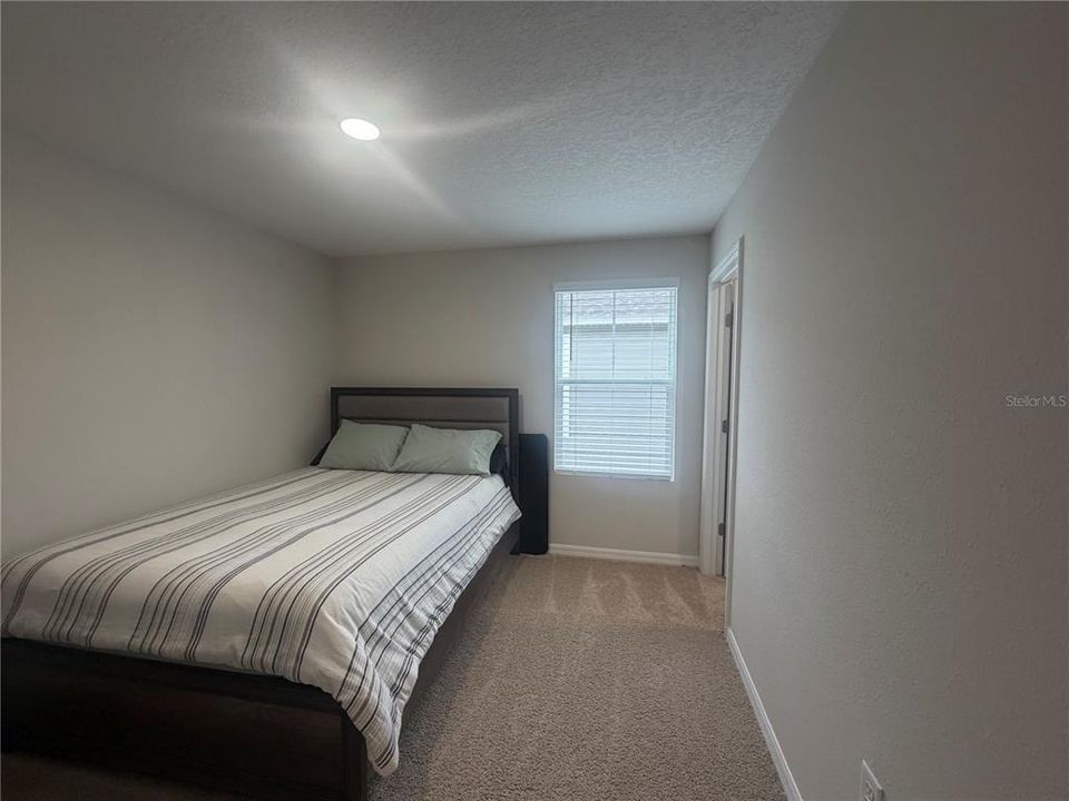 For Rent: $2,400 (4 beds, 2 baths, 2055 Square Feet)