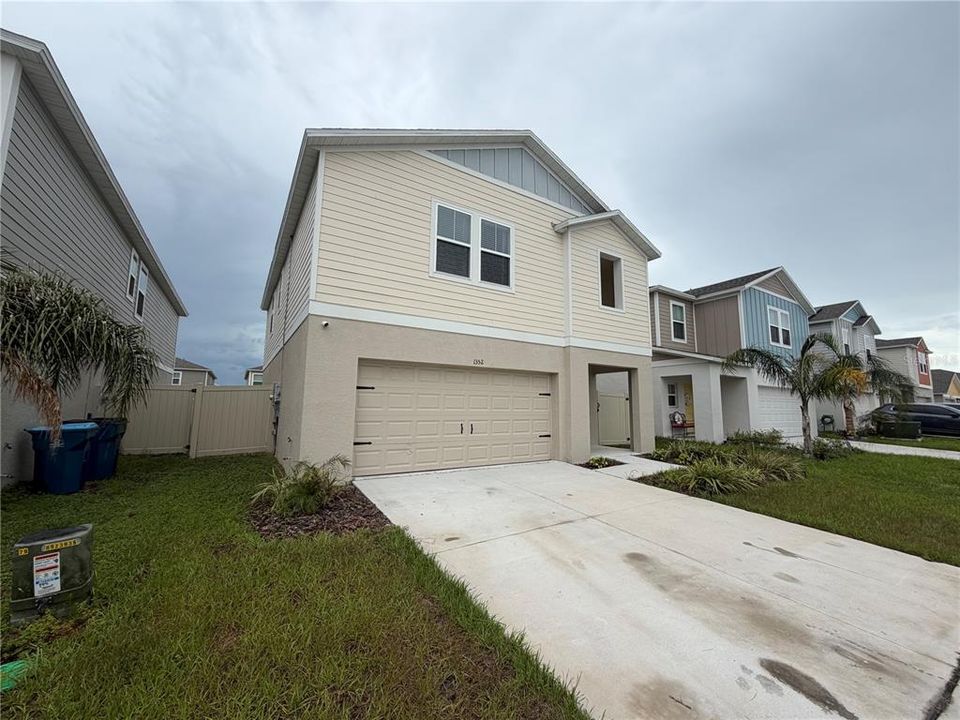 For Rent: $2,400 (4 beds, 2 baths, 2055 Square Feet)
