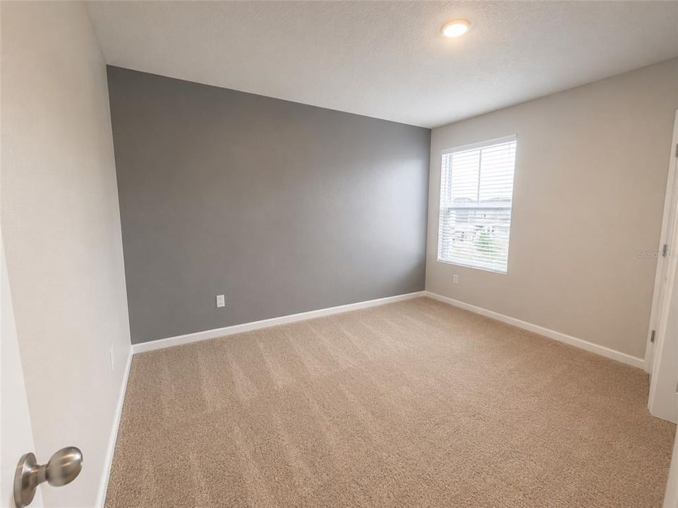 В аренду: $2,400 (4 спален, 2 ванн, 2055 Квадратных фут)