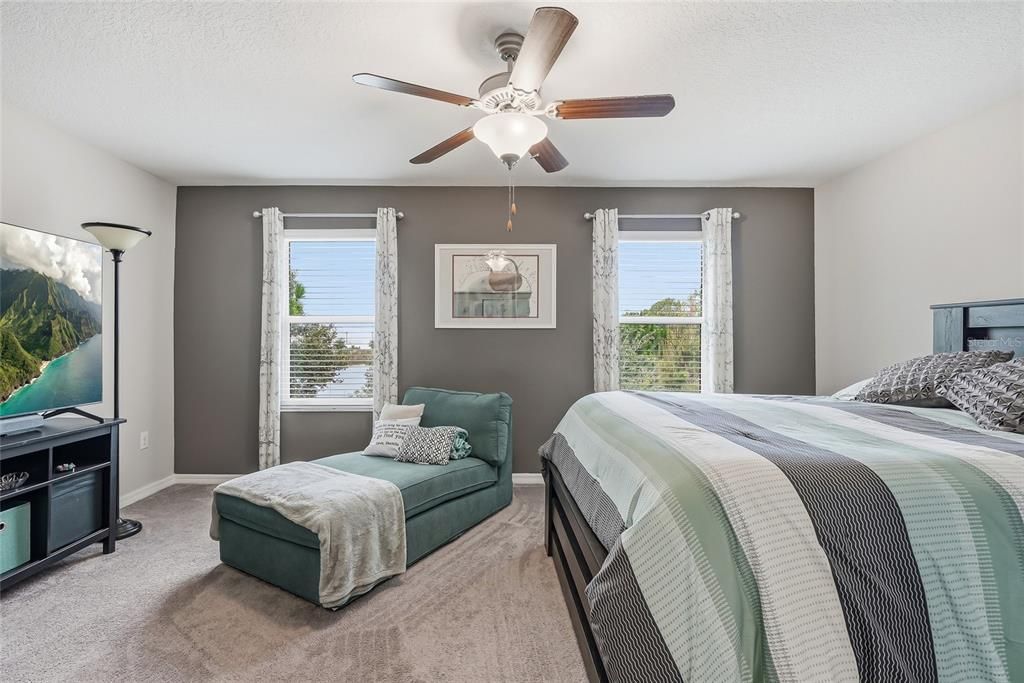 For Sale: $255,000 (3 beds, 2 baths, 1668 Square Feet)