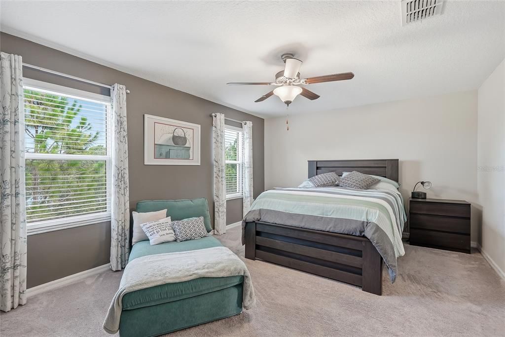 For Sale: $255,000 (3 beds, 2 baths, 1668 Square Feet)