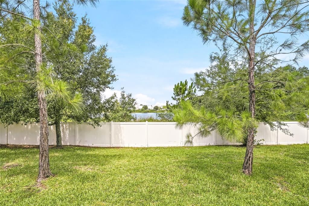 For Sale: $255,000 (3 beds, 2 baths, 1668 Square Feet)