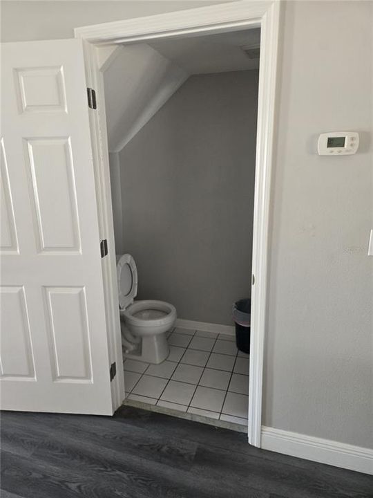 For Rent: $2,100 (3 beds, 2 baths, 1343 Square Feet)