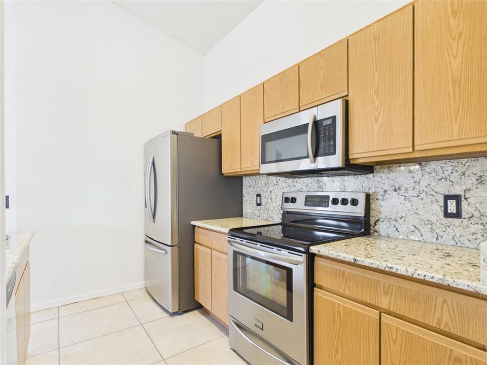 В аренду: $1,875 (3 спален, 2 ванн, 1257 Квадратных фут)