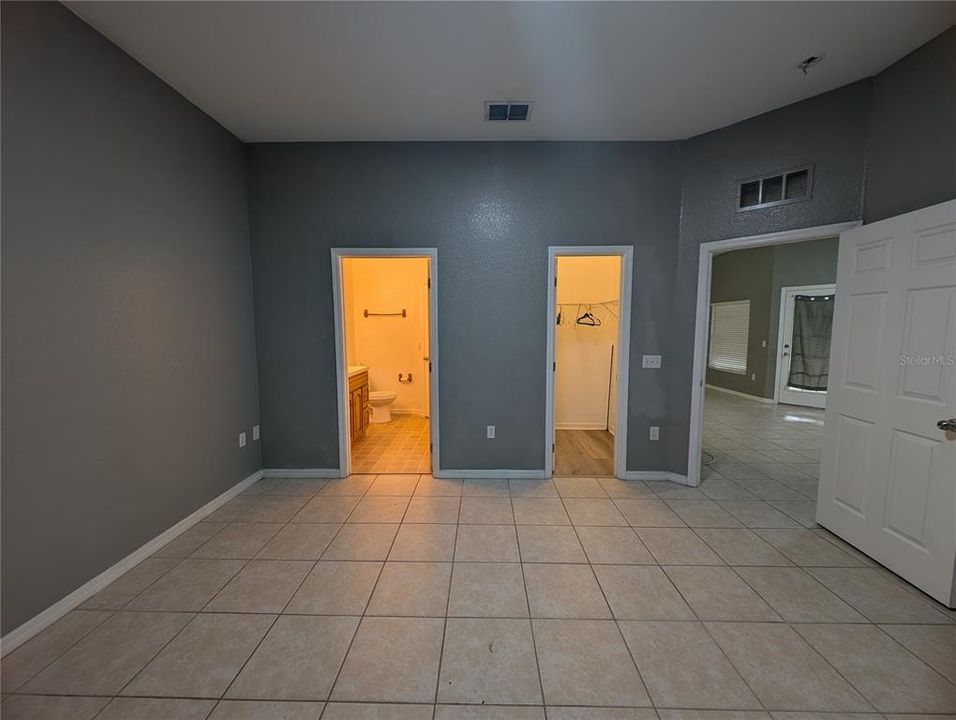 For Rent: $1,500 (2 beds, 2 baths, 1034 Square Feet)