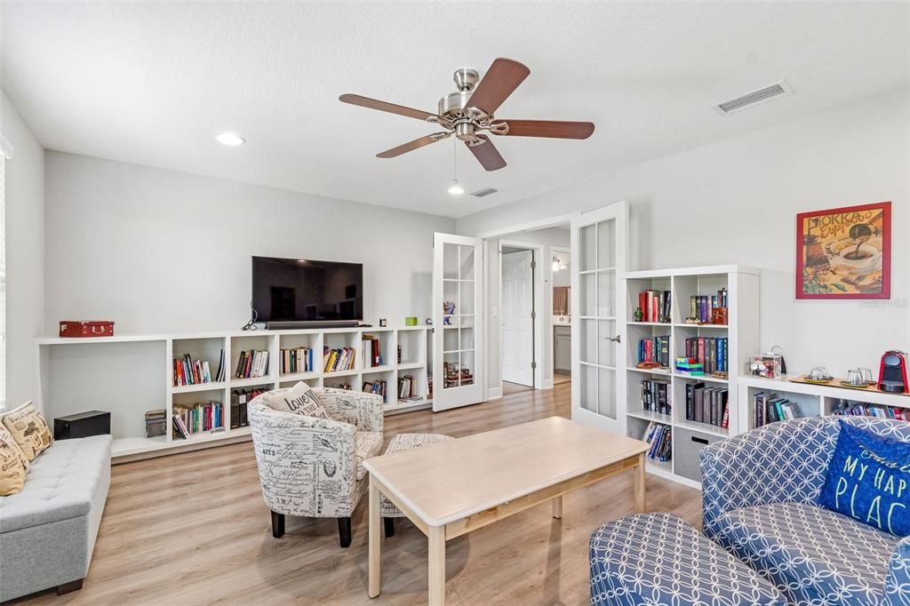 For Sale: $635,000 (4 beds, 3 baths, 2799 Square Feet)