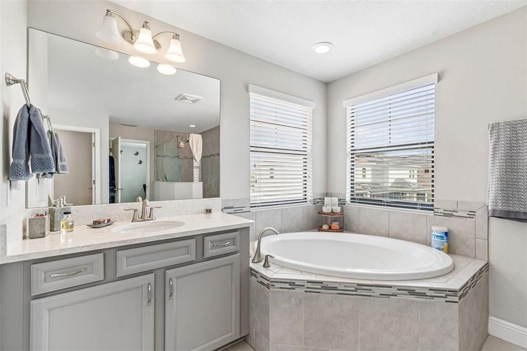 For Sale: $635,000 (4 beds, 3 baths, 2799 Square Feet)
