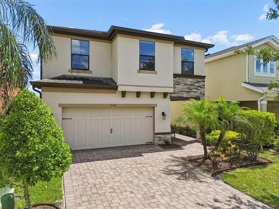 For Sale: $635,000 (4 beds, 3 baths, 2799 Square Feet)