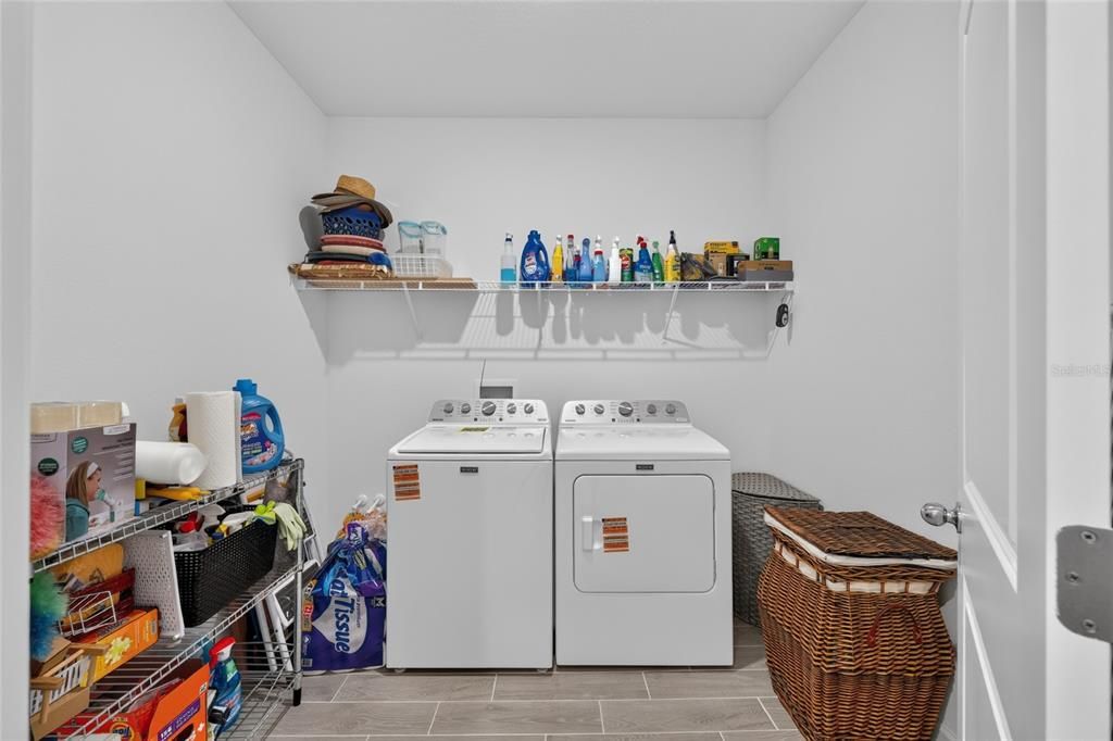 For Sale: $373,500 (4 beds, 3 baths, 2601 Square Feet)