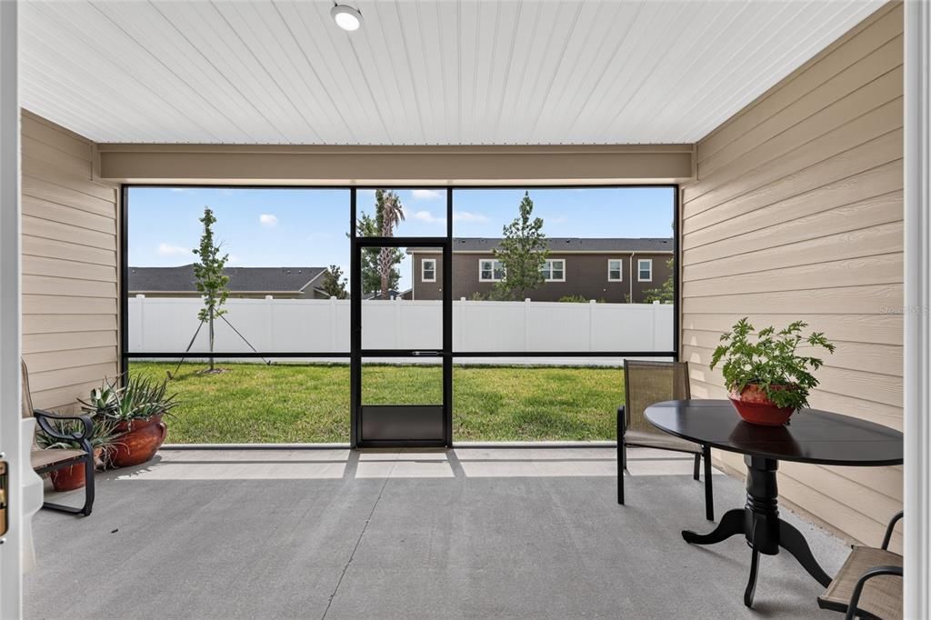For Sale: $373,500 (4 beds, 3 baths, 2601 Square Feet)