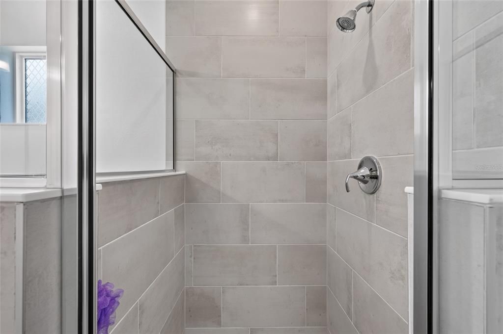 For Sale: $373,500 (4 beds, 3 baths, 2601 Square Feet)