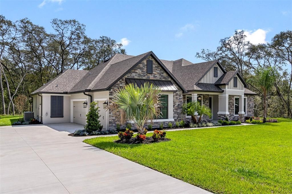 For Sale: $829,900 (3 beds, 2 baths, 2995 Square Feet)