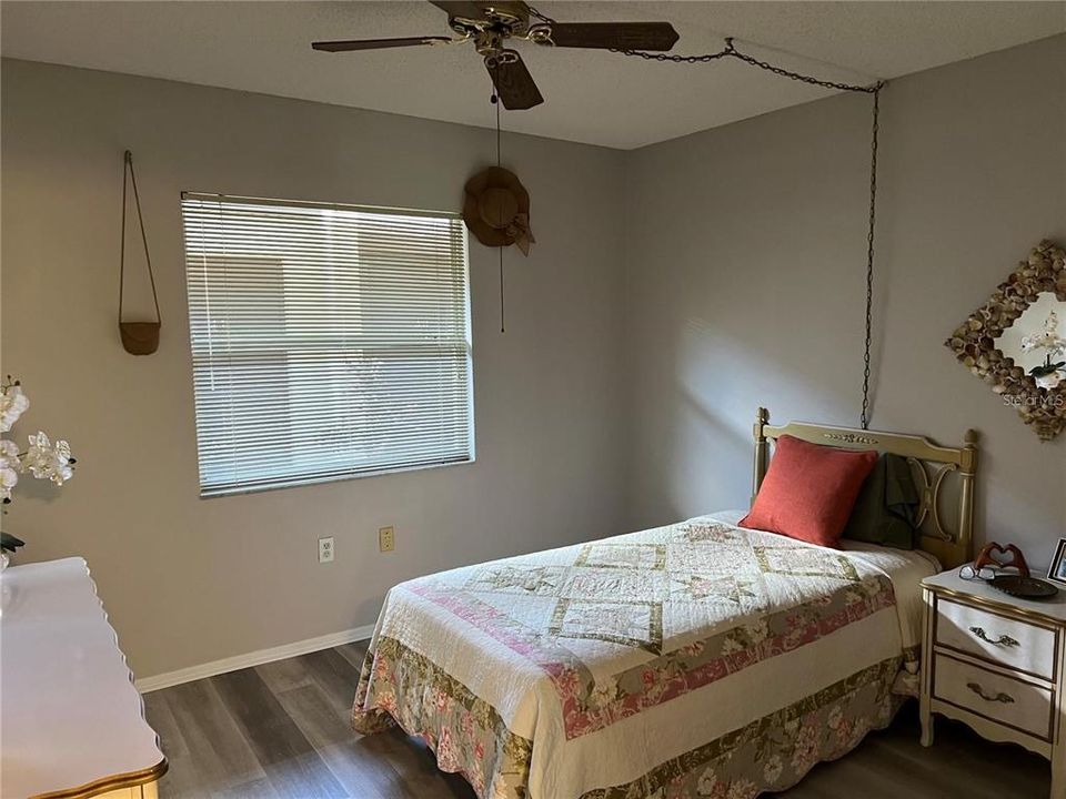 For Rent: $2,250 (2 beds, 1 baths, 795 Square Feet)