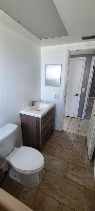 En Venta: $200,000 (2 camas, 1 baños, 1128 Pies cuadrados)