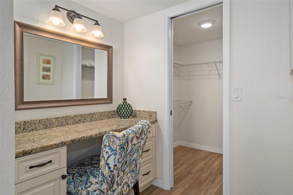 For Rent: $1,600 (2 beds, 2 baths, 1025 Square Feet)