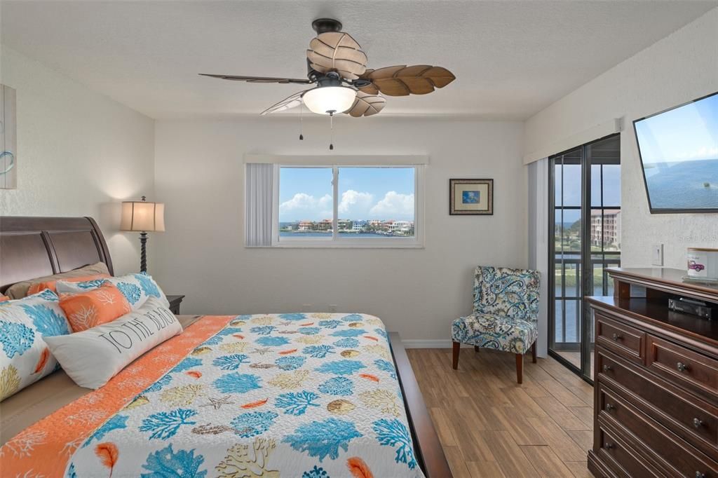 For Rent: $1,600 (2 beds, 2 baths, 1025 Square Feet)