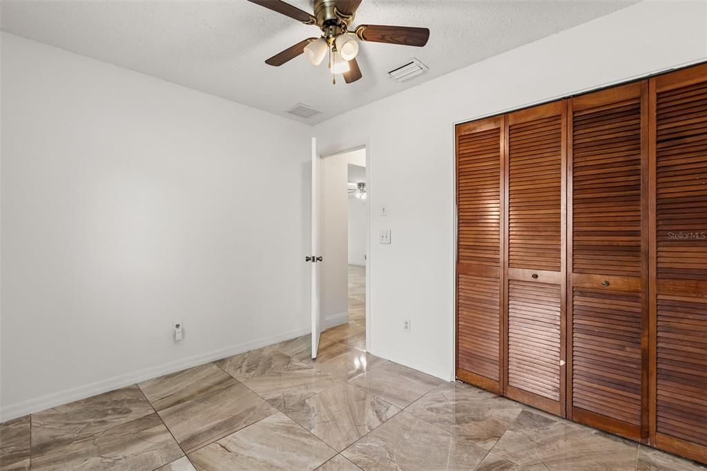 For Sale: $325,000 (3 beds, 2 baths, 1280 Square Feet)