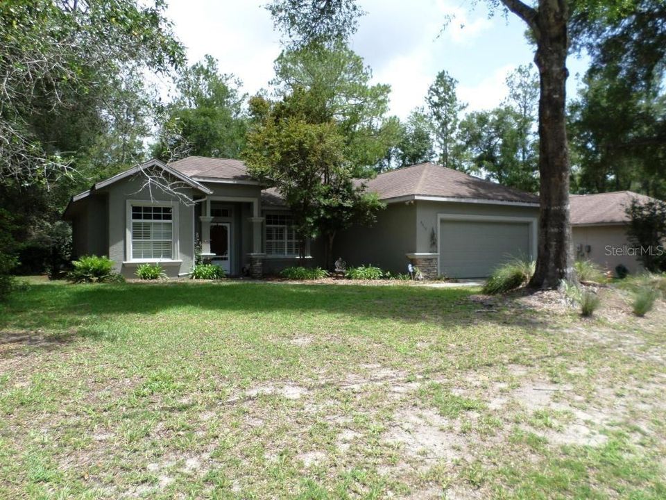 For Sale: $299,000 (3 beds, 2 baths, 1836 Square Feet)