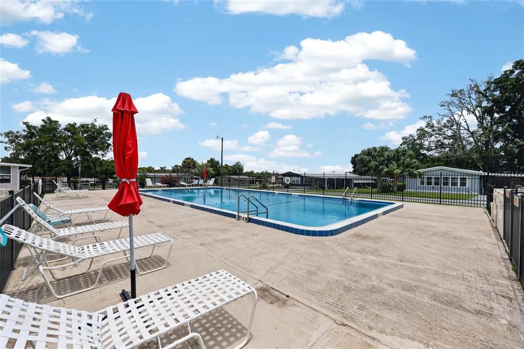 For Sale: $110,000 (2 beds, 2 baths, 966 Square Feet)
