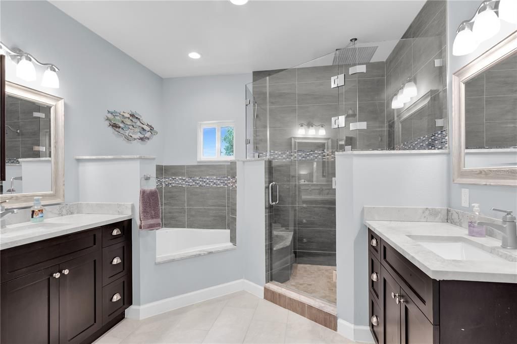 Active With Contract: $1,050,000 (3 beds, 2 baths, 2635 Square Feet)
