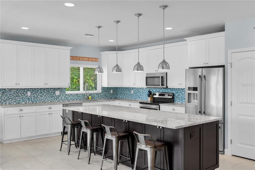 Active With Contract: $1,050,000 (3 beds, 2 baths, 2635 Square Feet)