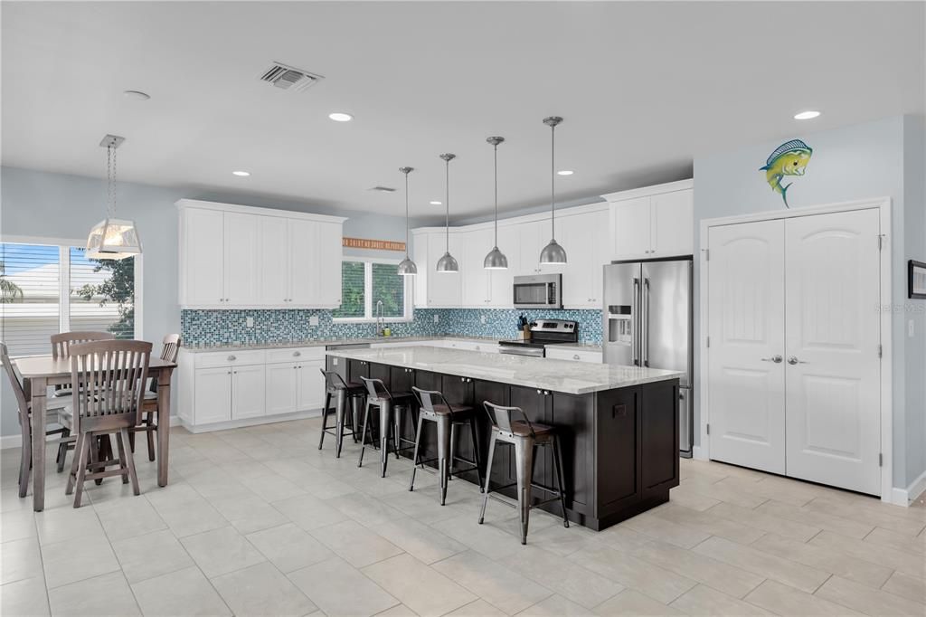 Active With Contract: $1,050,000 (3 beds, 2 baths, 2635 Square Feet)