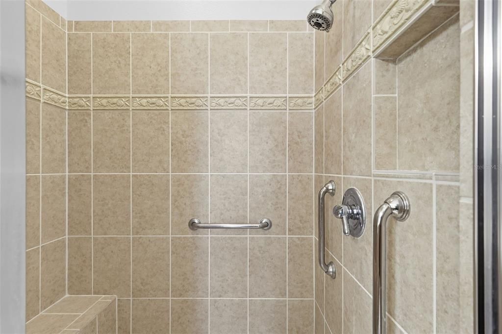 For Sale: $365,000 (3 beds, 2 baths, 1695 Square Feet)